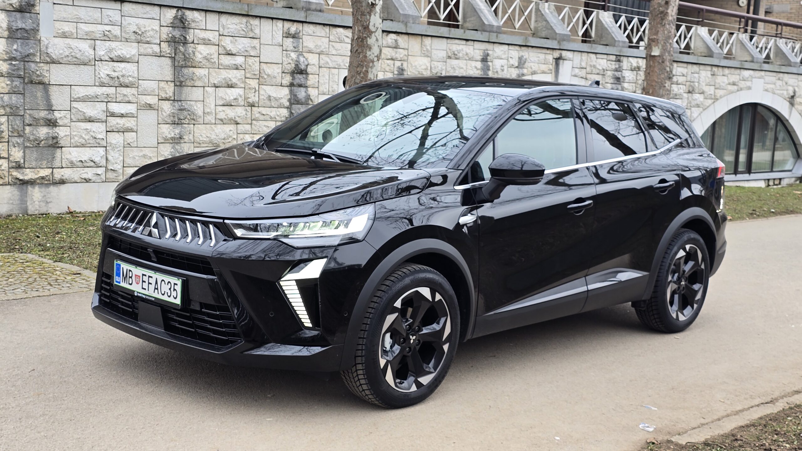 Mitsubishi Grandis